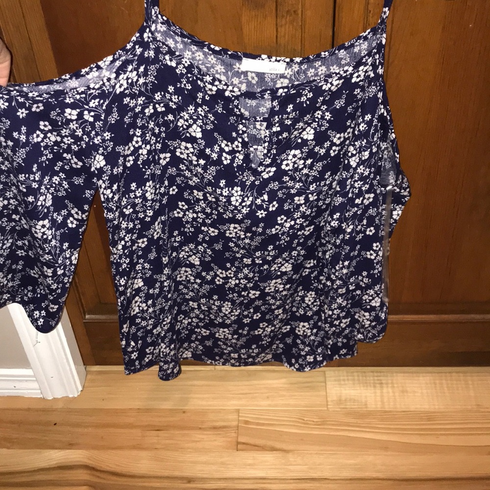Floral Cold Shoulder Blouse