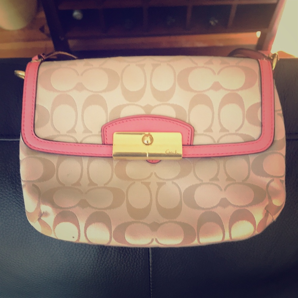 Small Coach cross-body purse