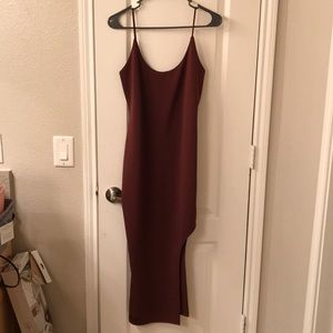 Brown pass knee dress with split