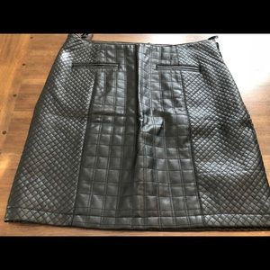 NEW Ann Taylor black leather skirt with tags