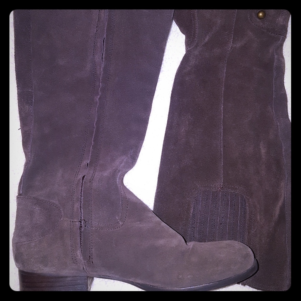 Crown Vintage Brand suede long boots size 8