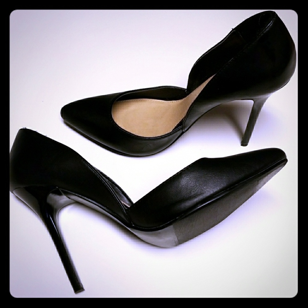 Beautiful black heals