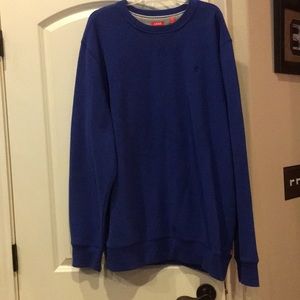 Men’s Izod sweater