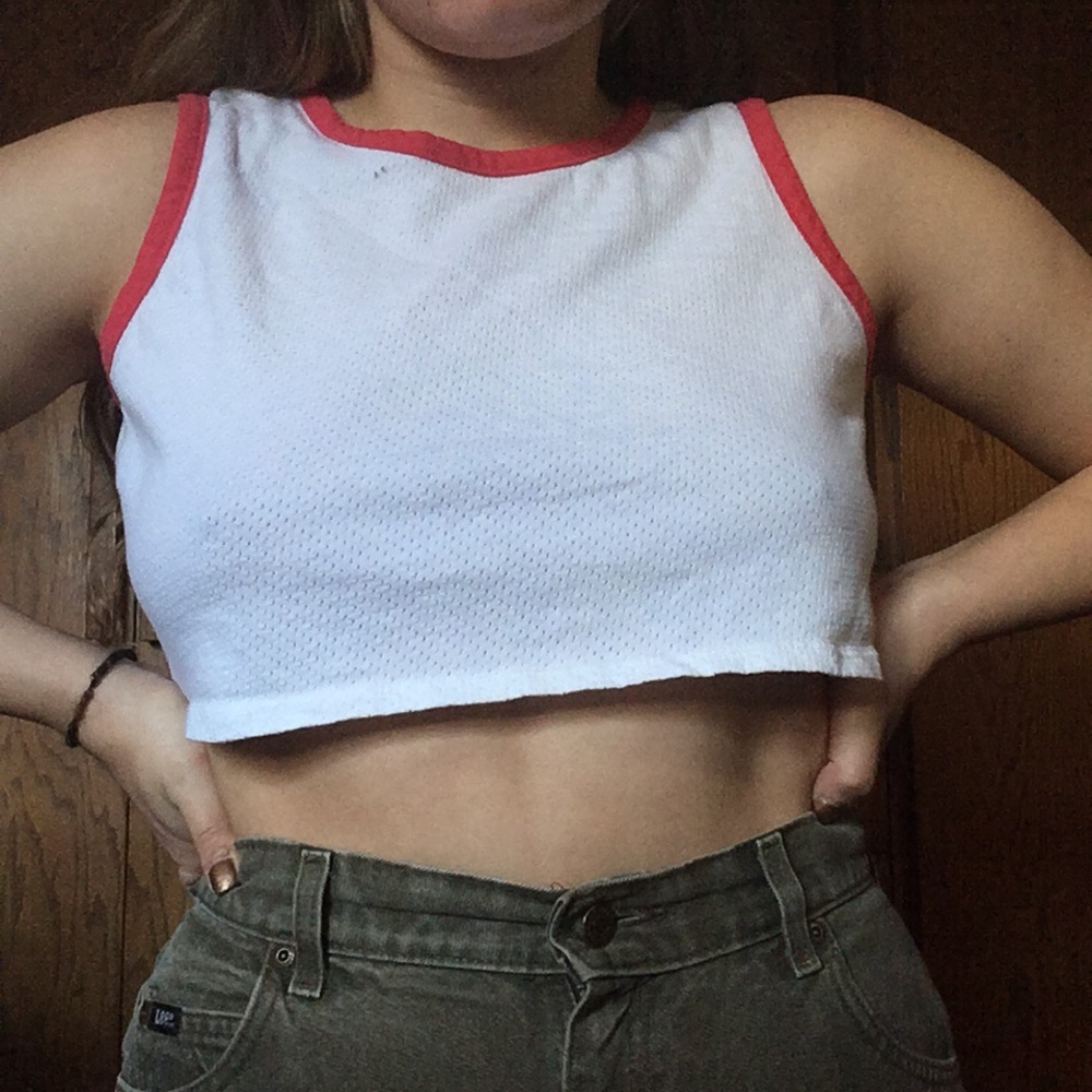 LF sporty crop top