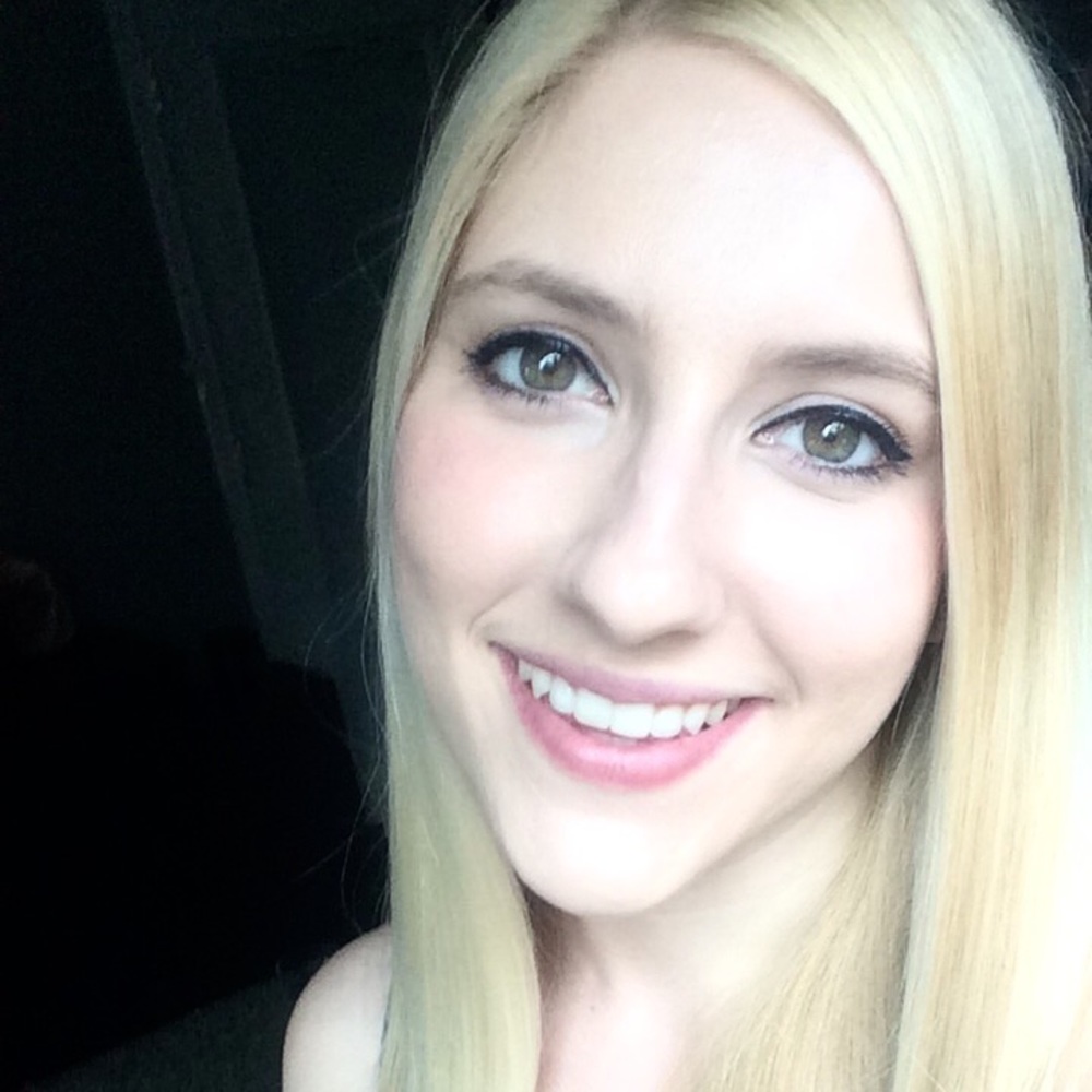 Meet your Posher, Kaela