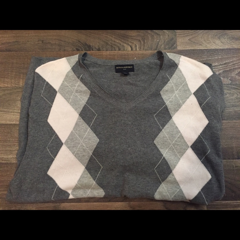 NWOT Men's Banana Republic Cotton  V-Neck Sweater