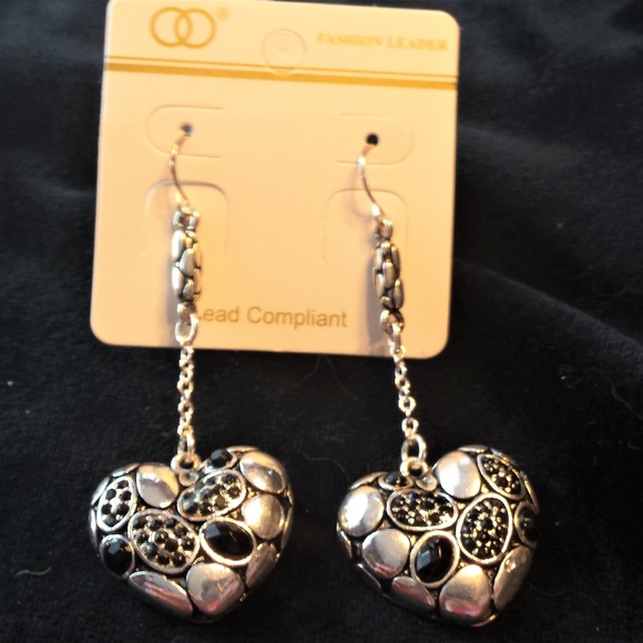 Silver Tone Heart Dangle Earrings Black Rhinestone - Picture 2 of 5