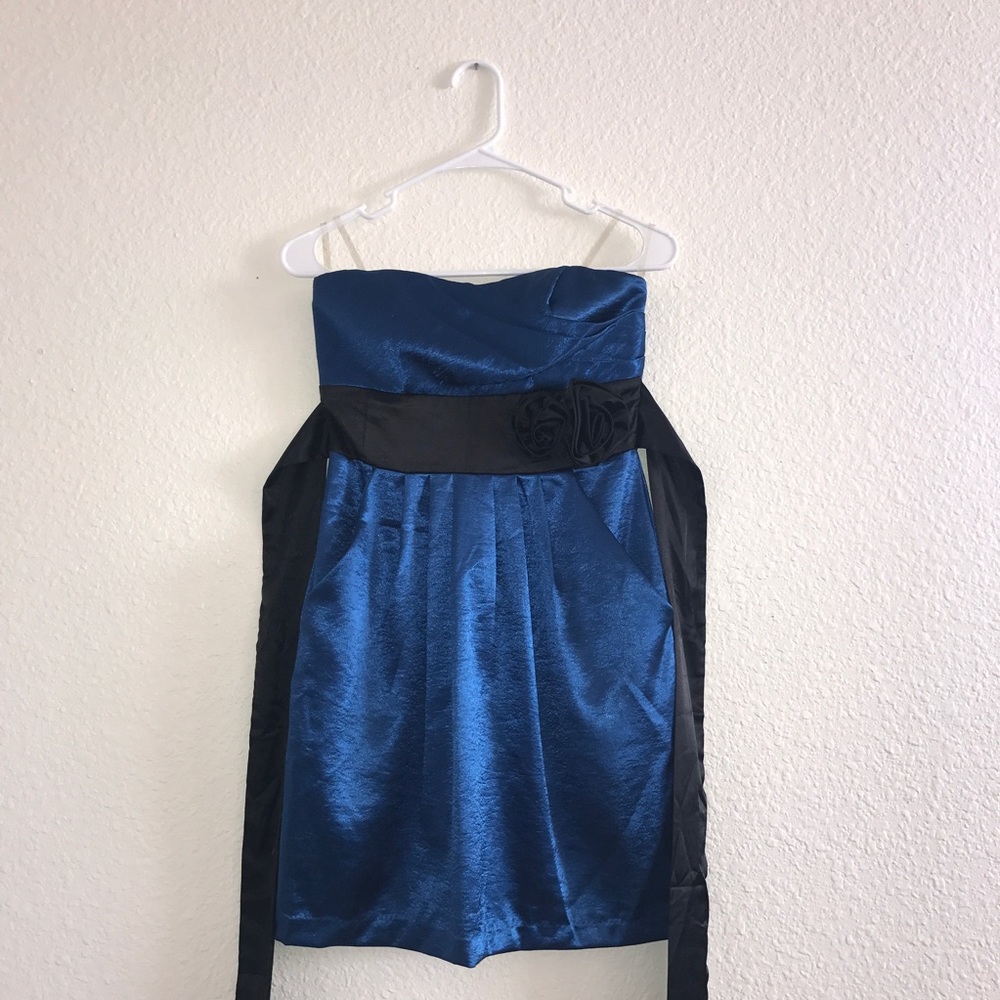 Speechless Homecoming/Formal Rose Strapless Dress