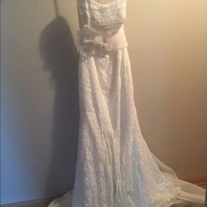 Wedding dress new never been worn or altered