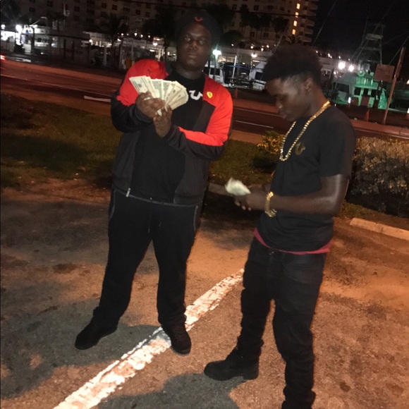 Meet your Posher, Percel - Picture 1 of 1