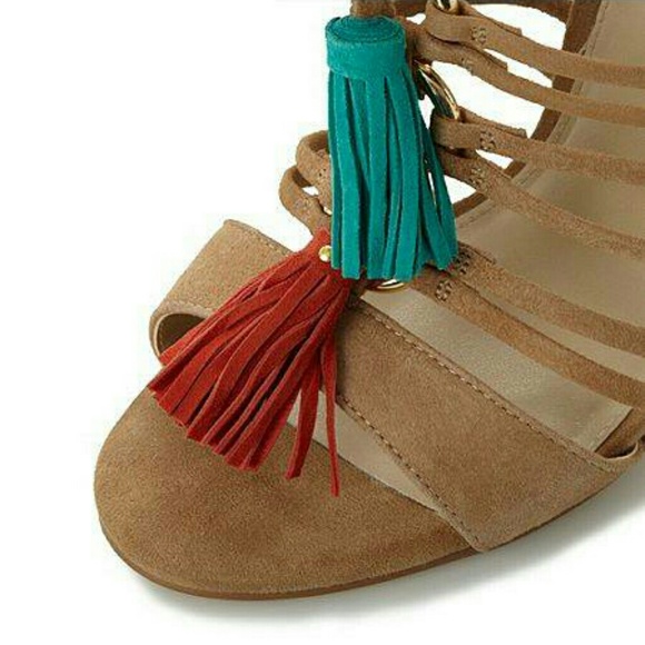 New Suede Gladiator Sandals - BLUSH BY STEVE MADDEN, Womens Shoes Heels, SZ 9 - Picture 2 of 3