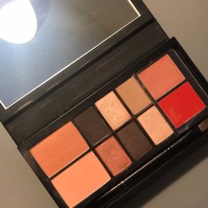 MAC look in a box face kit
