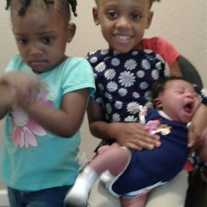 Meet your Posher, Aisha