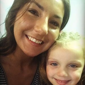 Meet your Posher, Hannah