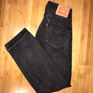 Levi's black mom jeans