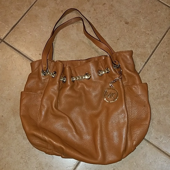 Michael Kors - Picture 1 of 1