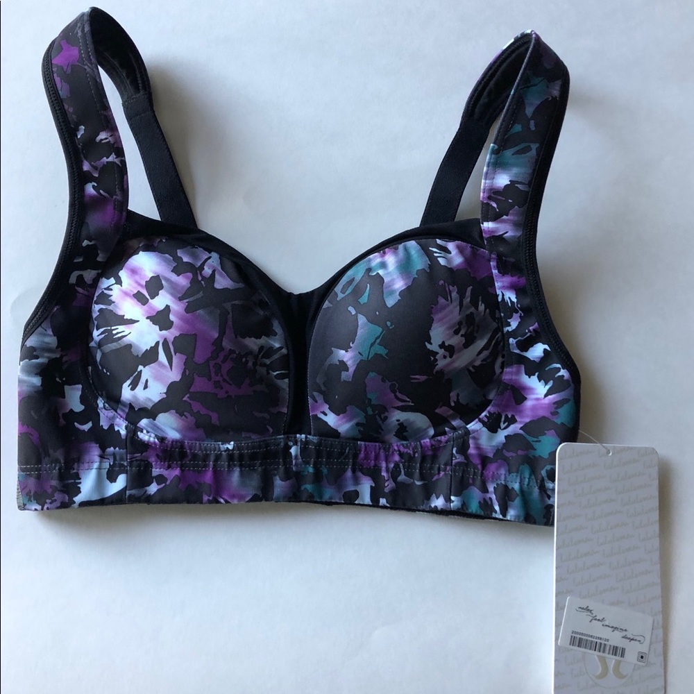 NWT Lululemon TaTa Tamer III Bra SZ 32 C
