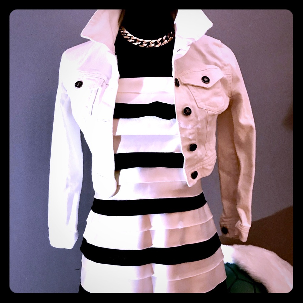 BCBG MaxAzria Black White Tiered Laser Cut Dress - Picture 1 of 5