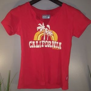 Red Hollister tee