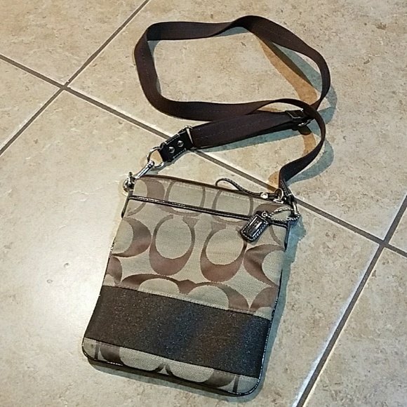 Cross body purse - Picture 1 of 1