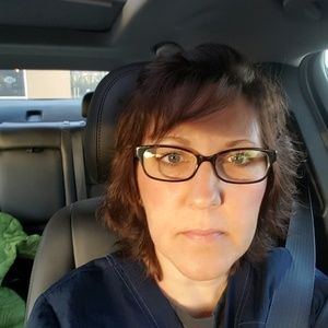 Meet your Posher, Kelli