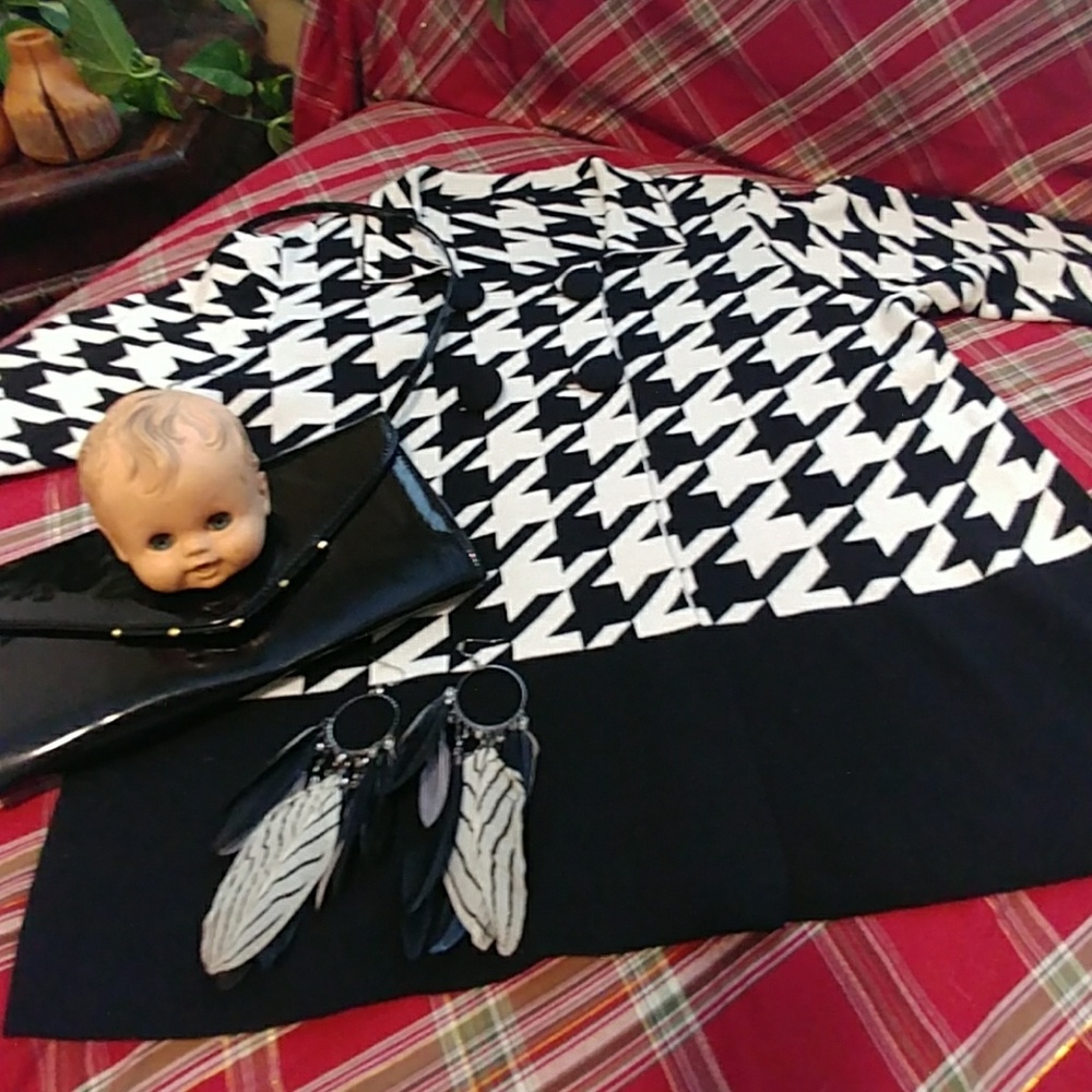 Hounds tooth sweater cardigan