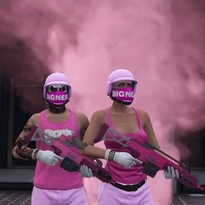 Meet your Posher, Crystal