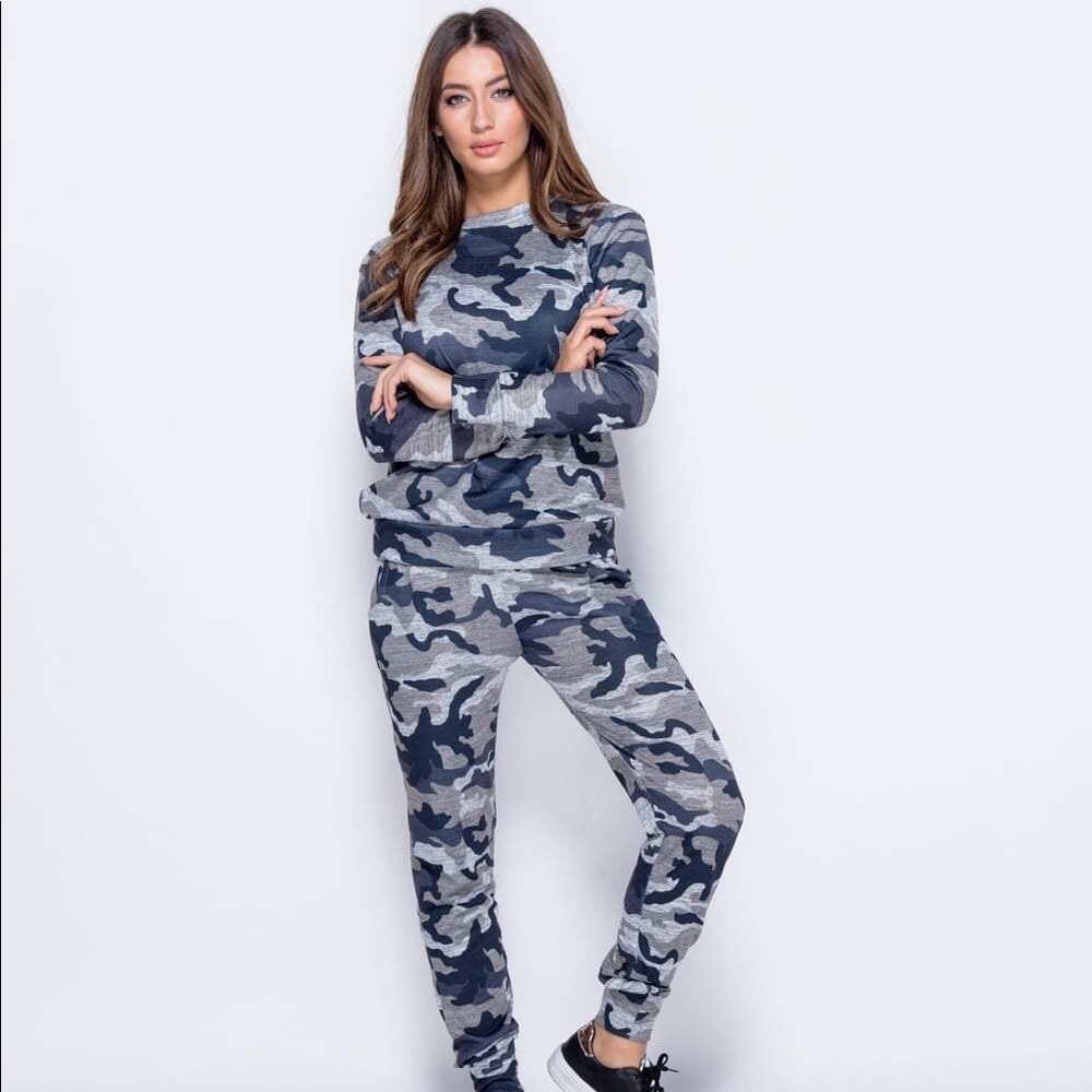 Camo lounge jogger set - Picture 3 of 8
