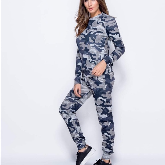 Camo lounge jogger set - Picture 4 of 8