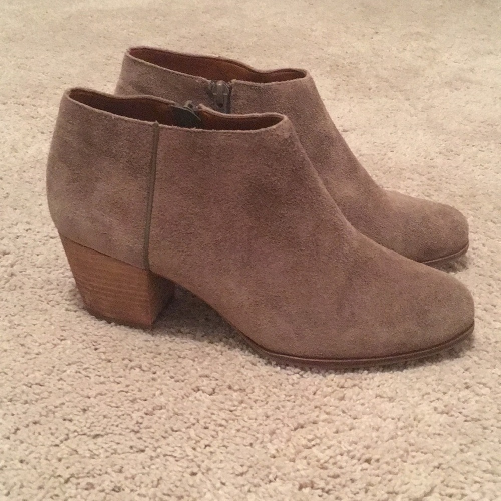 Lucky brand ankle boots
