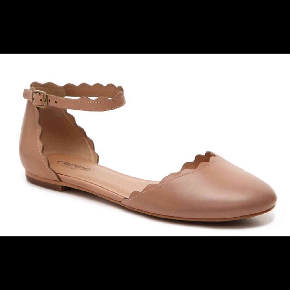 Crown Vintage Chantel Flats - worn once!