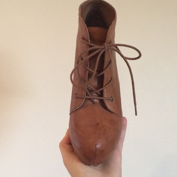 Steve Madden booties - Picture 3 of 5