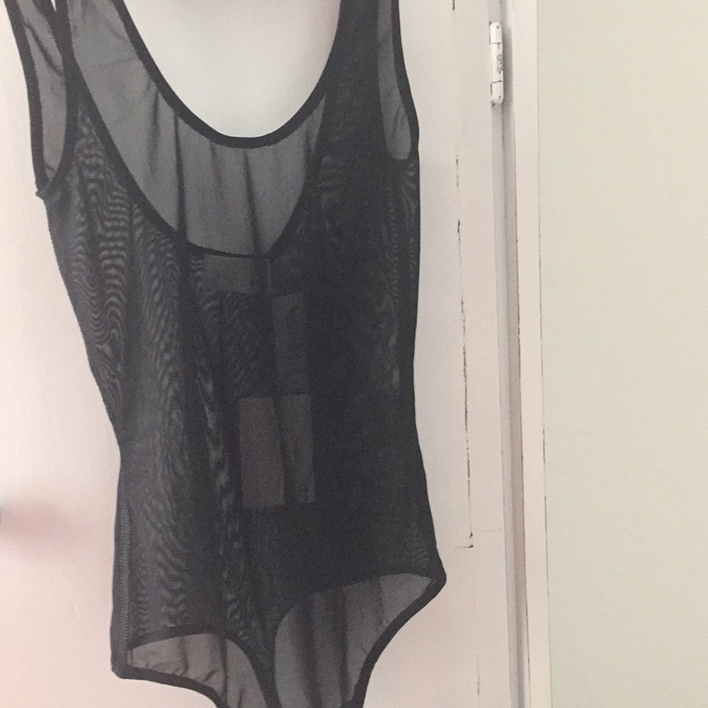 Aritzia Leila bodysuit