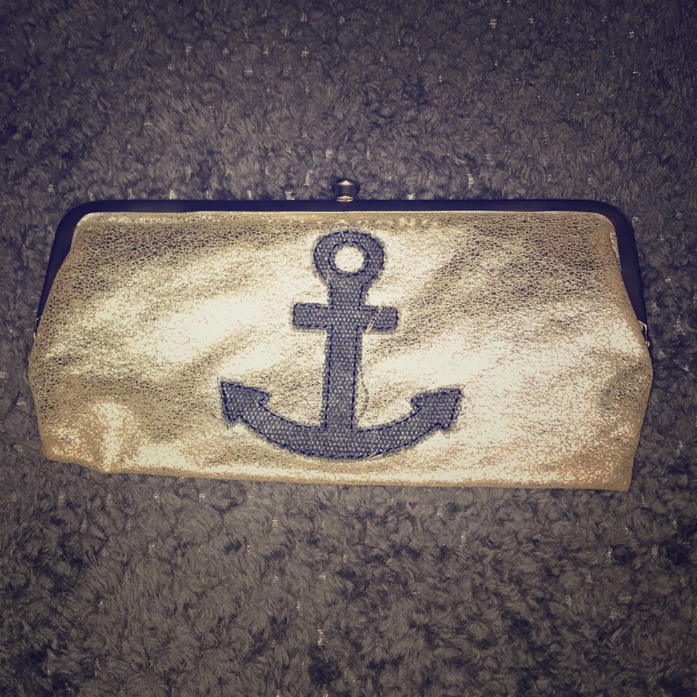 Billabong Anchor Wristlet