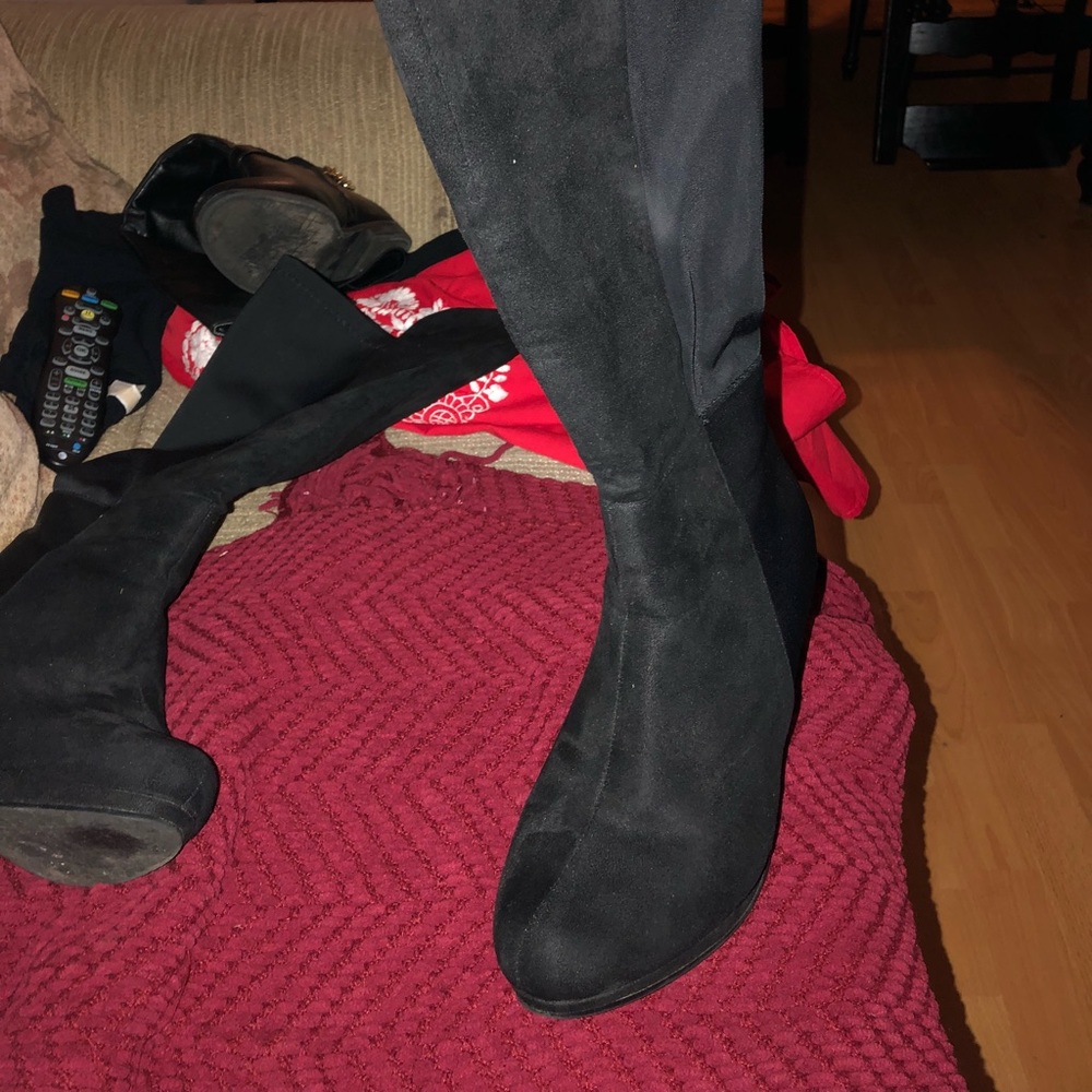 Black Sued boots knee length wide width wide Calf