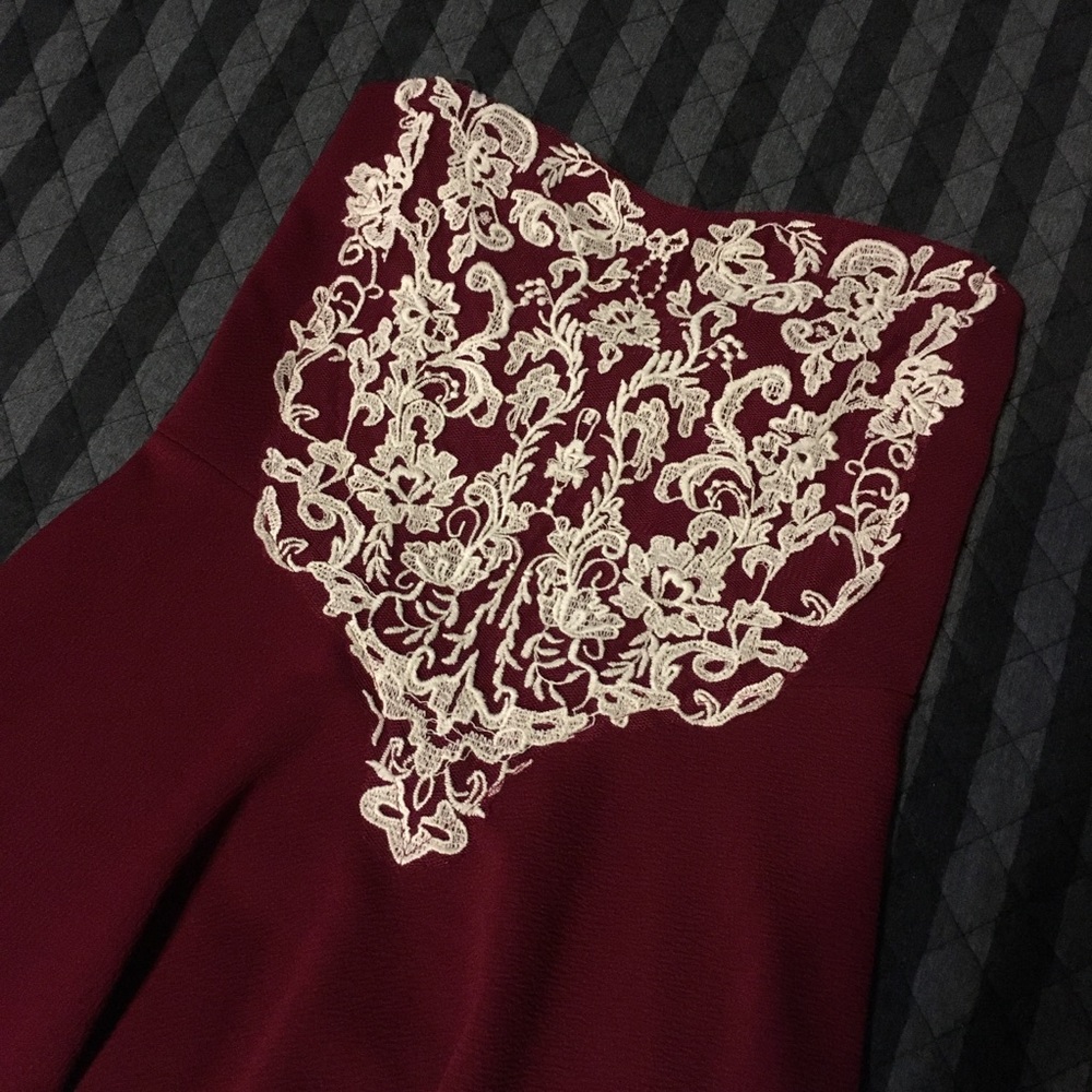 NWOT A3 Design Strapless Dress