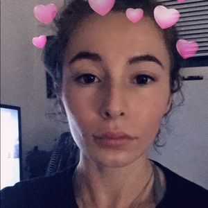 Meet your Posher, Marissa