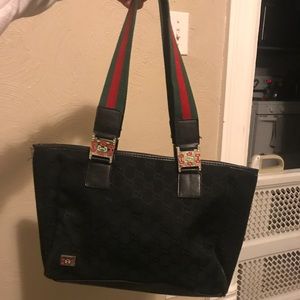 black inspo bag