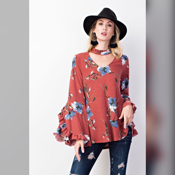 LAST 1! Gorgeous & soft Bell Ruffle Sleeve Top❤️ - Picture 2 of 3