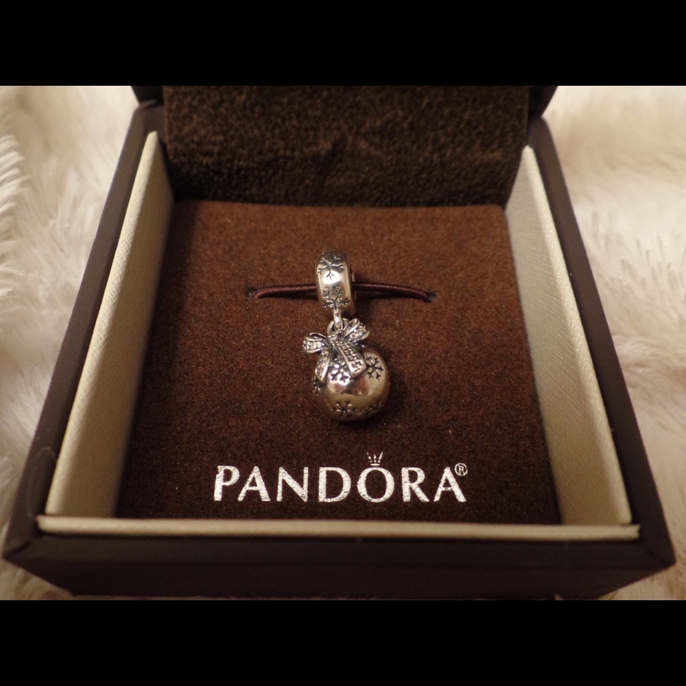 ❌SOLD❌Pandora Christmas Ornament Charm