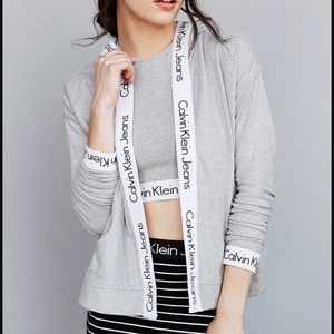 Calvin Klein grey women’s sweater