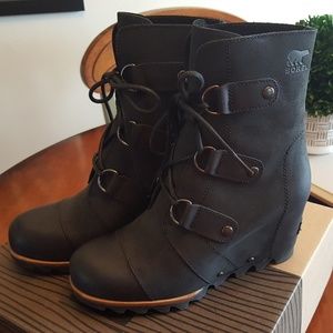 Sorel Joan of Artic Wedge Mid - Black