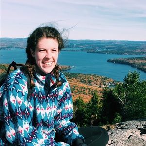 Meet your Posher, Clara