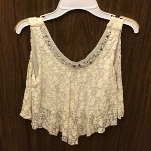 Very cute white crop top