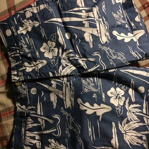 Vineyard Vines Shorts Size 28