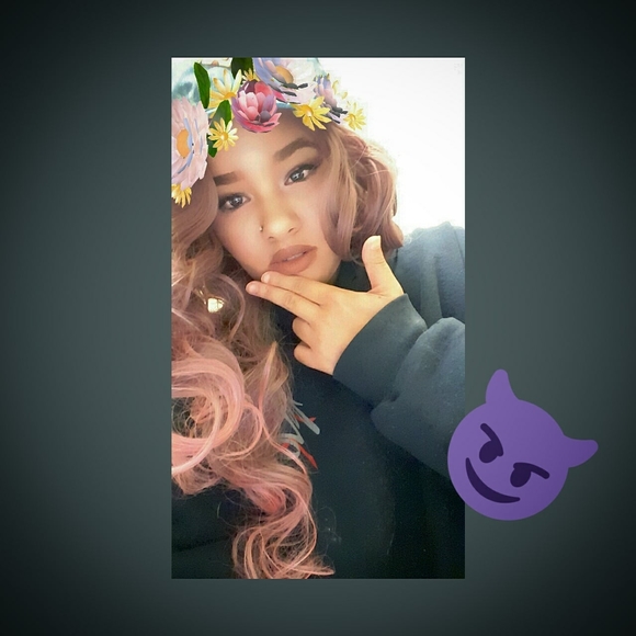 Meet your Posher, Renee - Picture 1 of 1