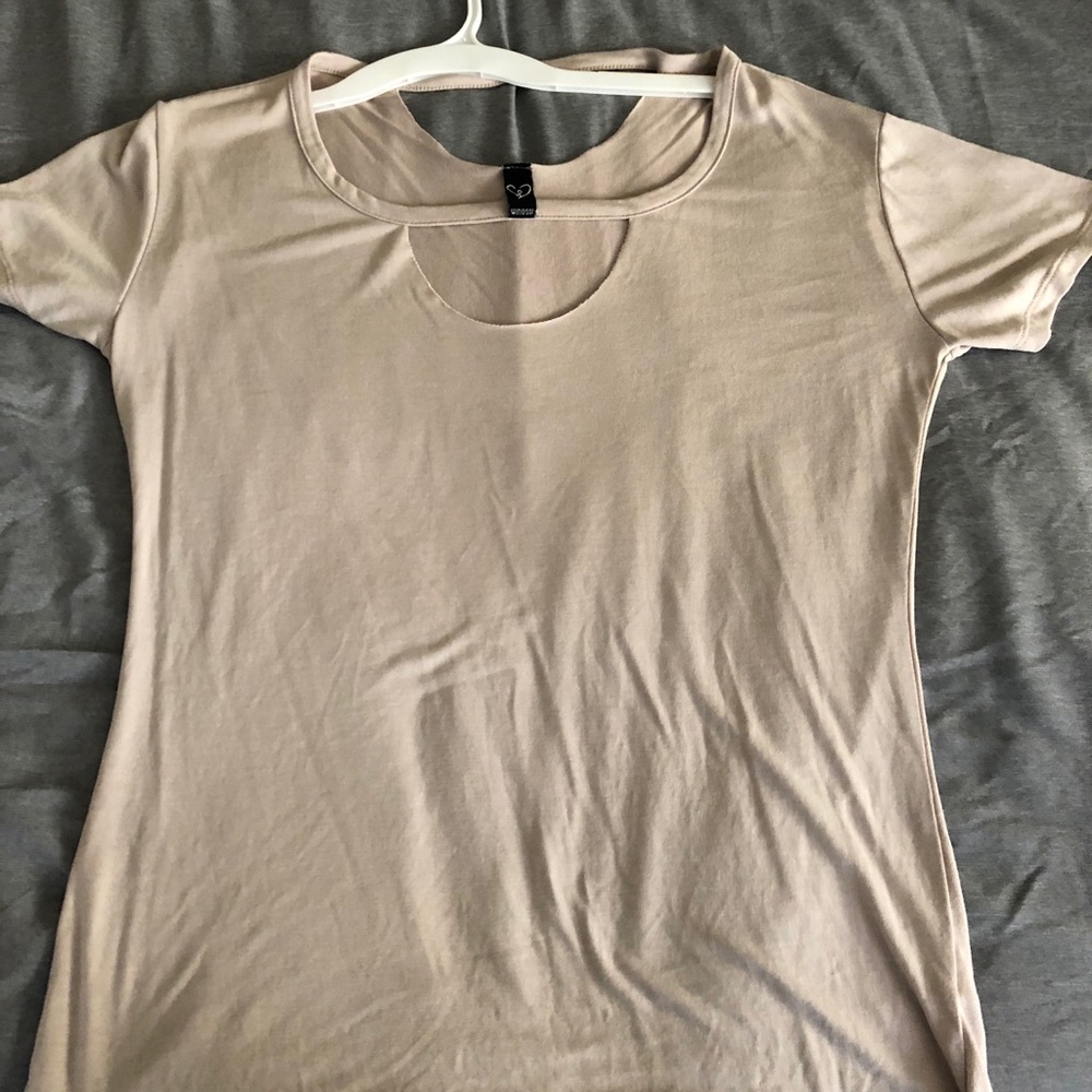 Windsor cut out top S