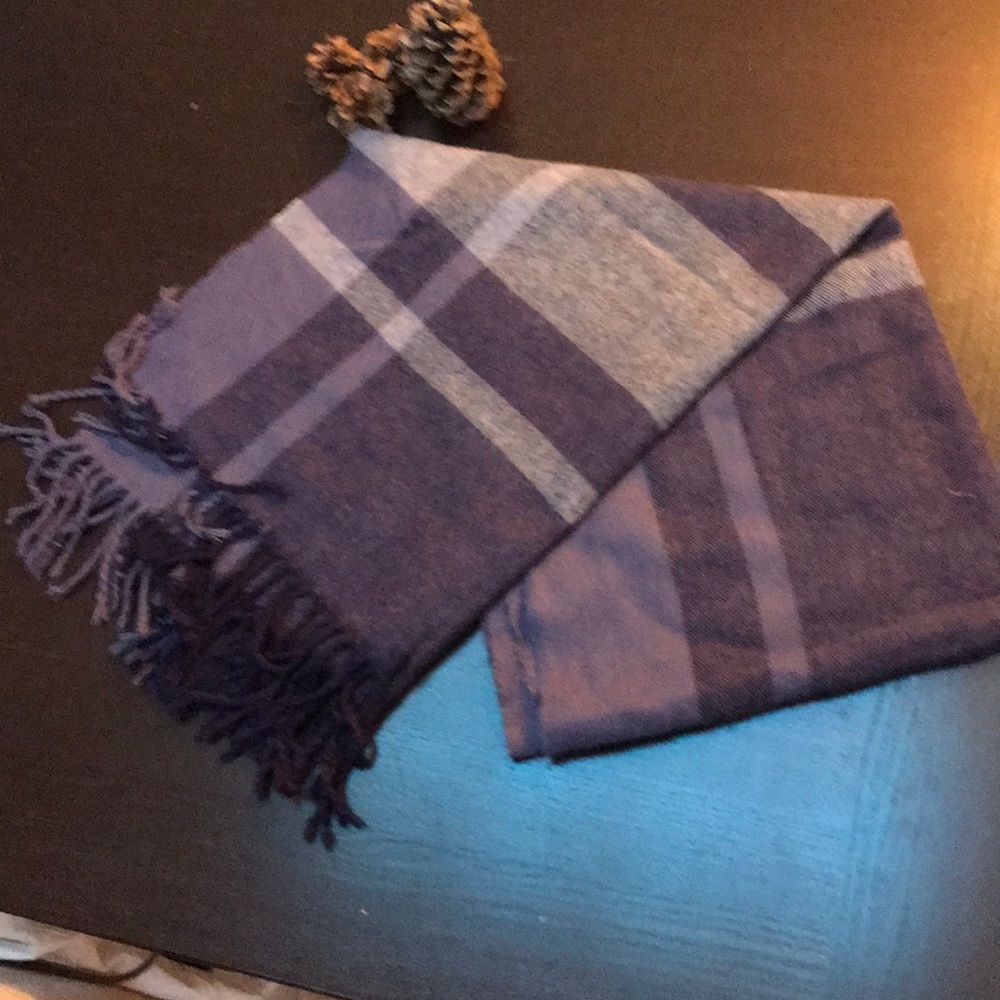 Shoulder Wrap / Scarf