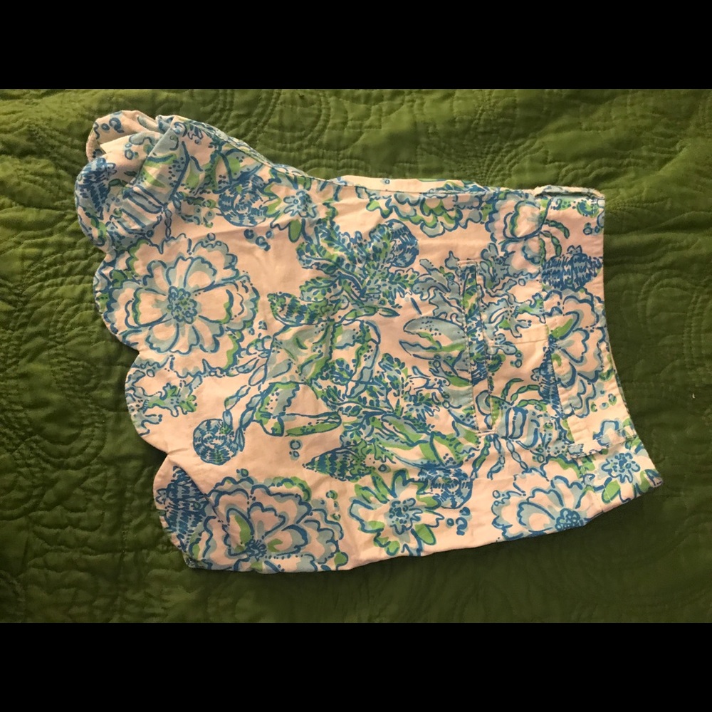 Lilly Pulitzer Scallop shorts