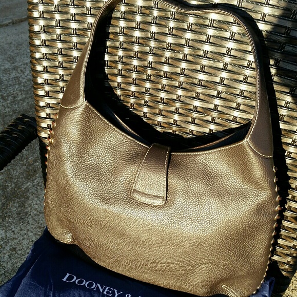 Dooney & Bourke Signature Lock Bag - Picture 2 of 8